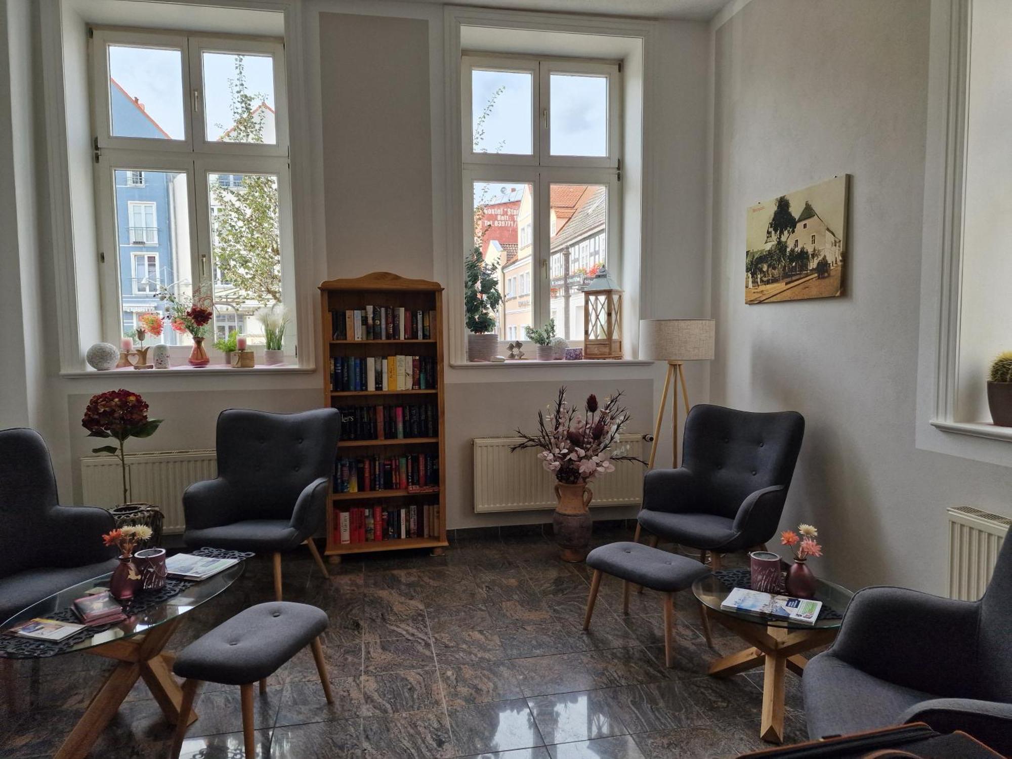 Hotel Am Markt & Brauhaus Stadtkrug Юкермюнде Екстер'єр фото