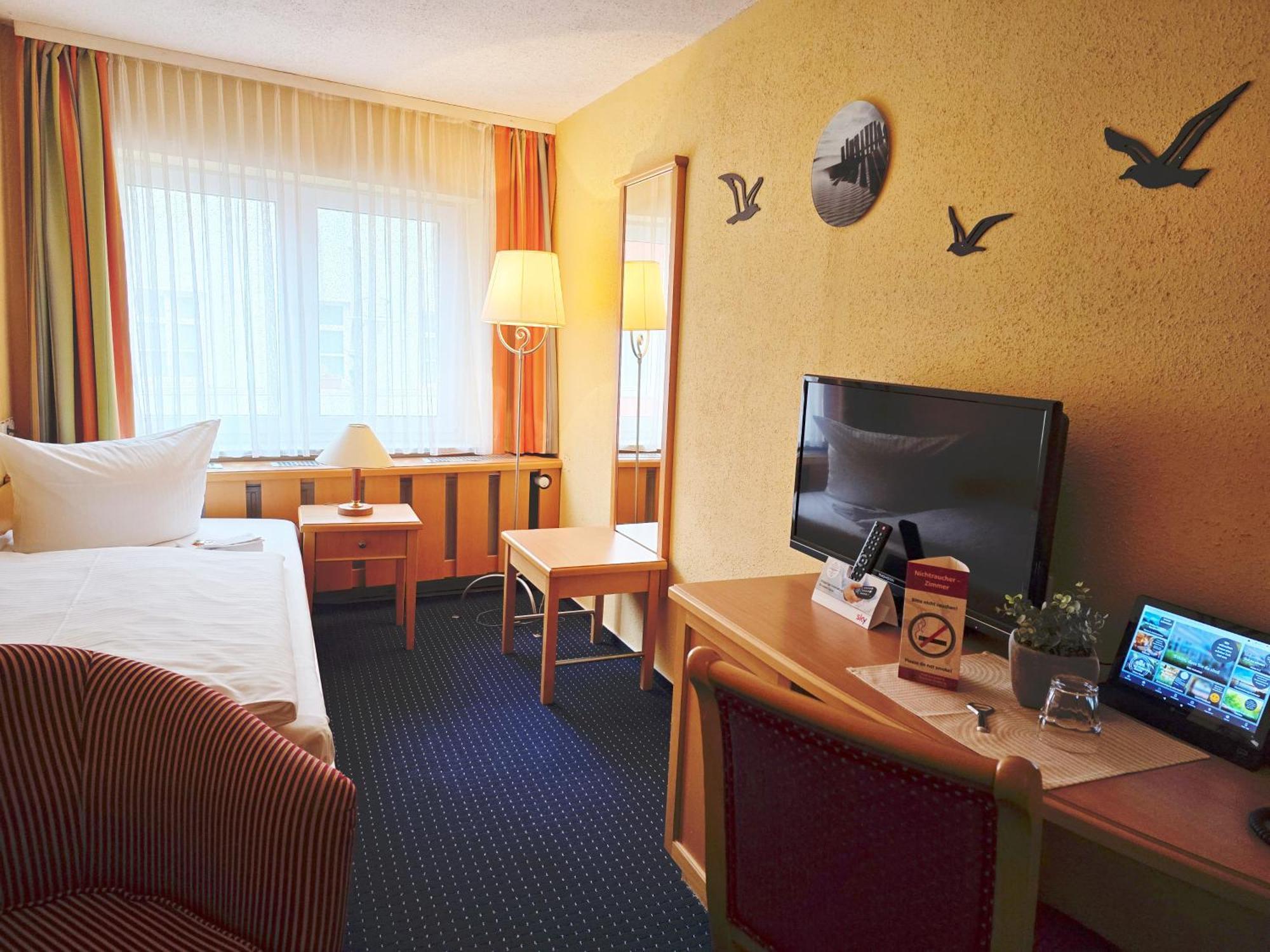 Hotel Am Markt & Brauhaus Stadtkrug Юкермюнде Екстер'єр фото